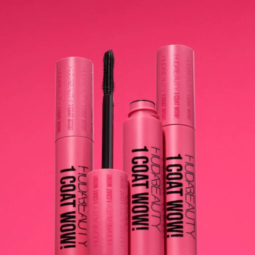 1 Coat WOW! Extra Volumizing And Lifting Mascara