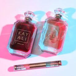 Kayali Rollerball Eau De Parfum Musk | 12 & Vanilla | 28 9 Kayali Rollerball Eau De Parfum Musk | 12 & Vanilla | 28 -GlowAura Store DSC00402